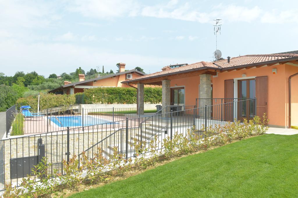 Villa Artemia Manerba del Garda Rum bild
