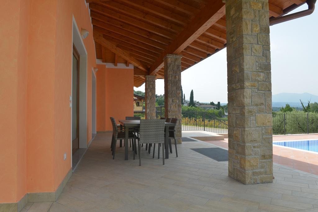 Villa Artemia Manerba del Garda Rum bild