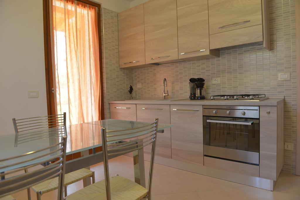 Villa Artemia Manerba del Garda Rum bild